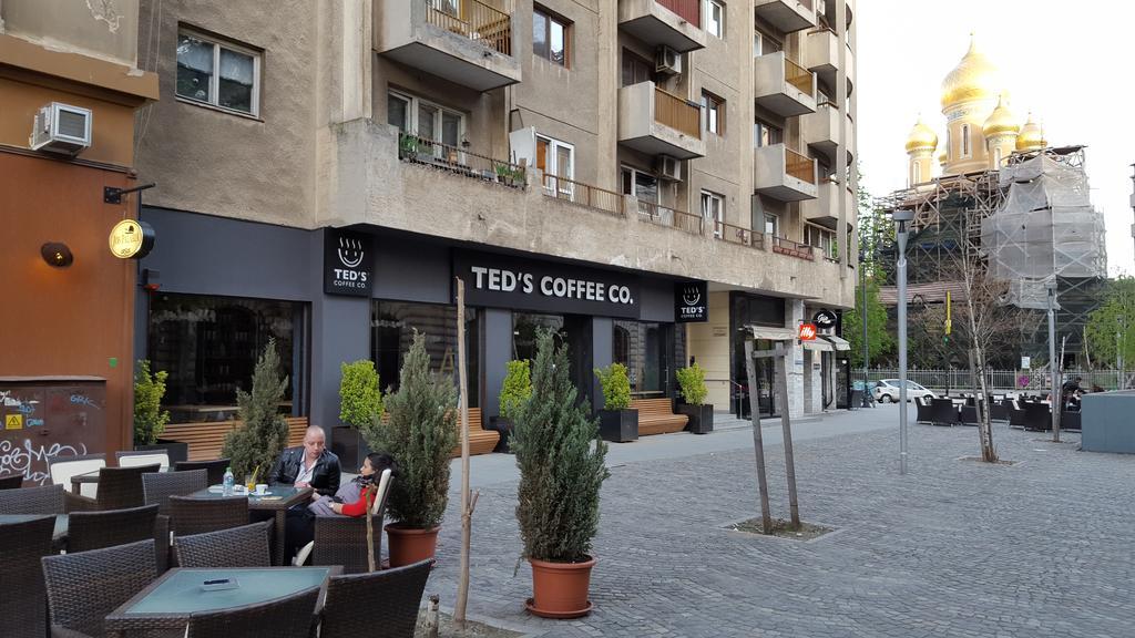 Sunny Old Town Apartments Bucharest Exterior photo