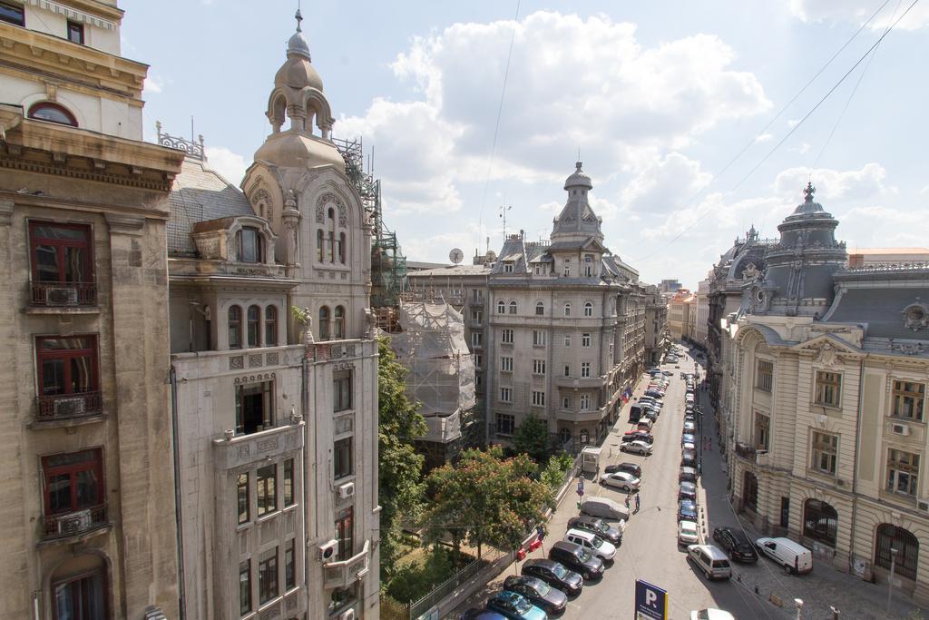 Sunny Old Town Apartments Bucharest Room photo